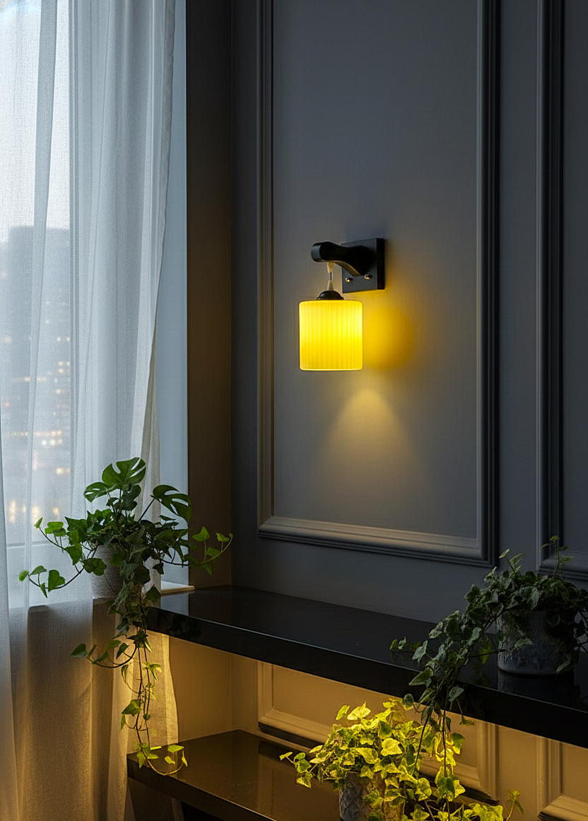 Ribbed Amber Glass Wall Sconce – Matte Black Base