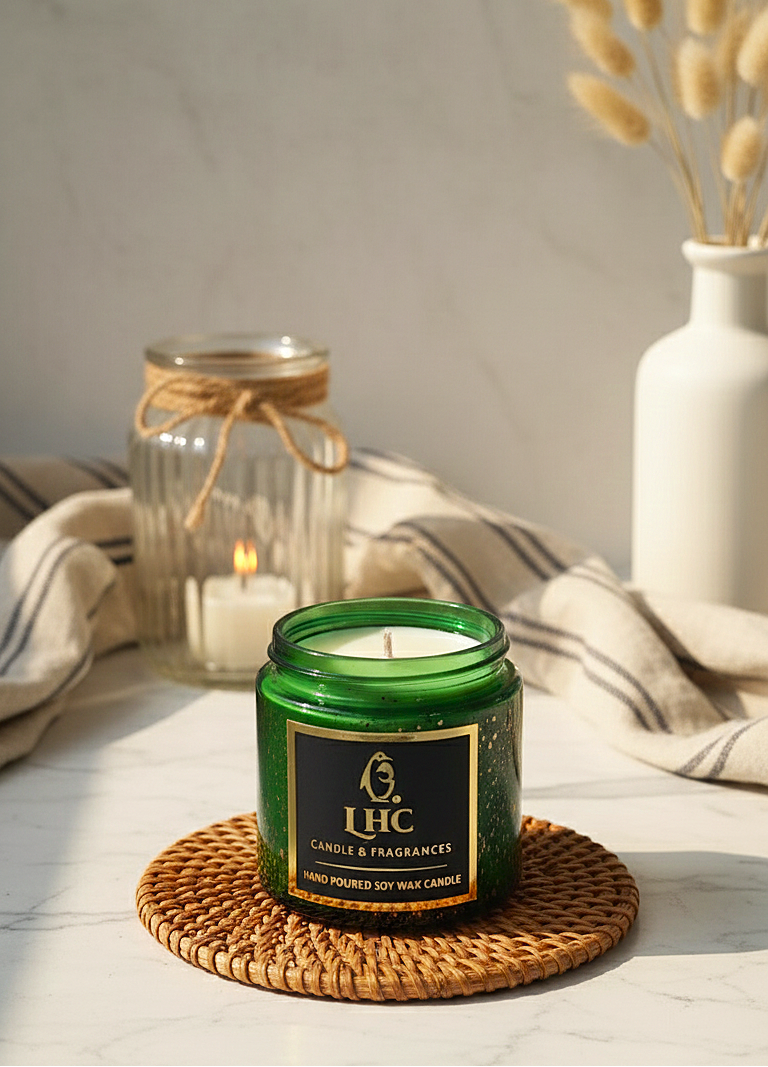 Luxury Golden Brush Stroke Patterned Soy Wax Candle With Black Metal Lid (Green)